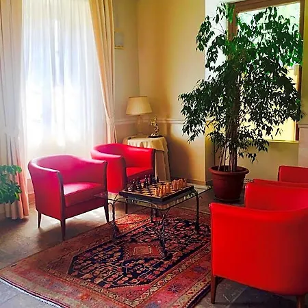 Claila Hotel